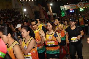 BIB: 098, 008, 16282, 10772, 15526
                            <button type="button" onclick="openModal(9884557)" class="btn btn-primary btn-sm float-right btn-popup" data-toggle="modal" data-target=".modal-high-quality">
                        <i class="fas fa-shopping-cart"></i> Add to Cart
                    </button>
                                            <button type="button" onclick="isThisMe(9884557, true)" class="btn btn-success btn-sm float-right btn-popup btn-isme hidden" data-toggle="tooltip" data-placement="bottom" title="นี่คือรูปของคุณใช่ไหม คลิกที่นี่เพื่อเอาเข้าอัลบั้ม">
                        <i class="fas fa-plus"></i> Add to album
                    </button>
                    <button type="button" onclick="isThisMe(9884557, false)" class="btn btn-warning btn-sm float-right btn-popup btn-isnotme hidden">
                        <i class="fas fa-ban"></i> Remove from album
                    </button>